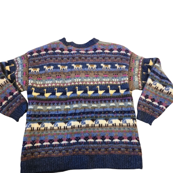 L.L. Bean Wool Sweater Sheep And Geese Animal SIZE LARGE VINTAGE (Few FLAWS)RARE - Picture 2 of 12